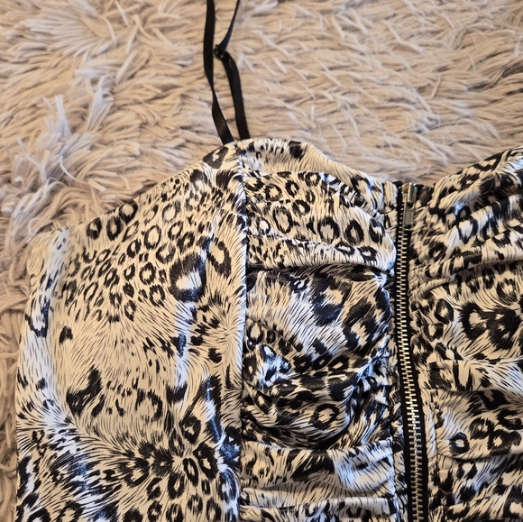 DOTS Zip Up Top Size (Small-Med) - Picture 8 of 12